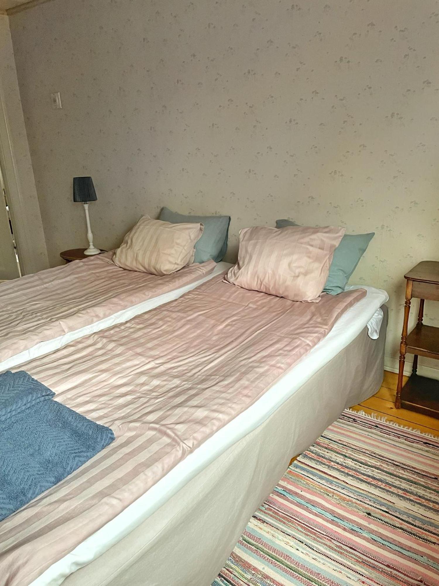 Bed and Breakfast Viktors Affaershus Atran Екстер'єр фото
